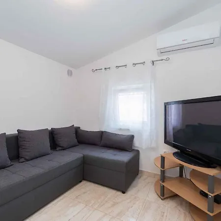 Apartment In - Insel 41271 Vir